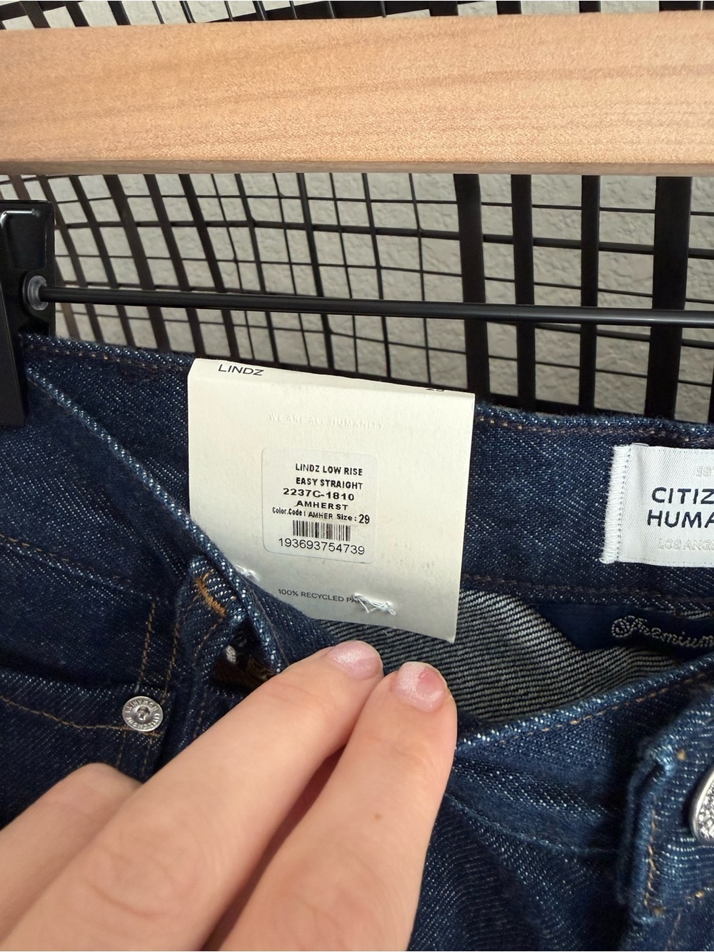 Citizens of humanity Lindz low rise jeans in Amherst - Picture 7 of 9